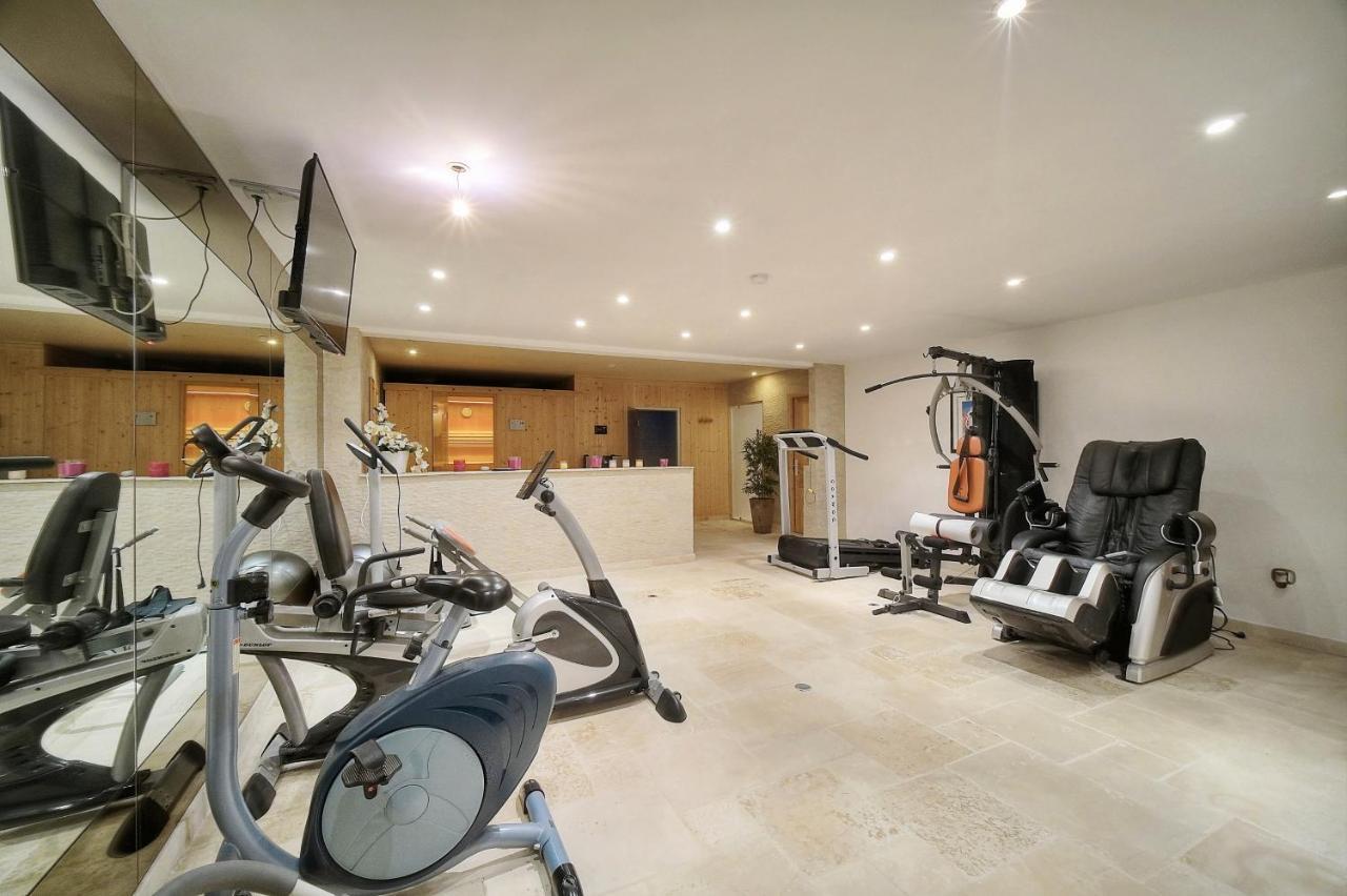 Suites de Prestige JACUZZI SAUNA HAMMAM PISCINE Mougins Cannes Grasse Eksteriør billede