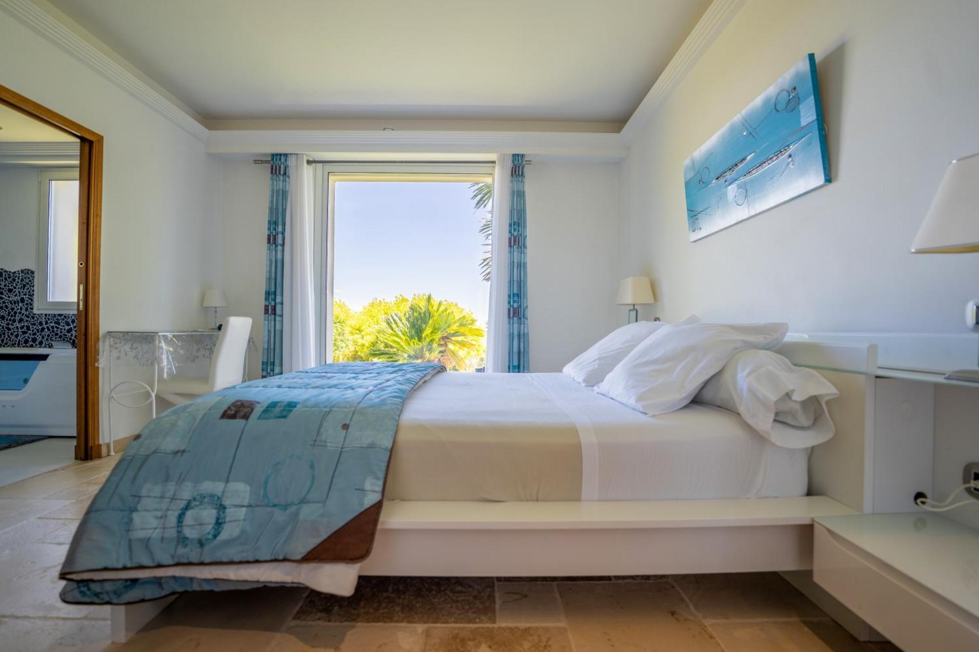 Suites de Prestige JACUZZI SAUNA HAMMAM PISCINE Mougins Cannes Grasse Eksteriør billede