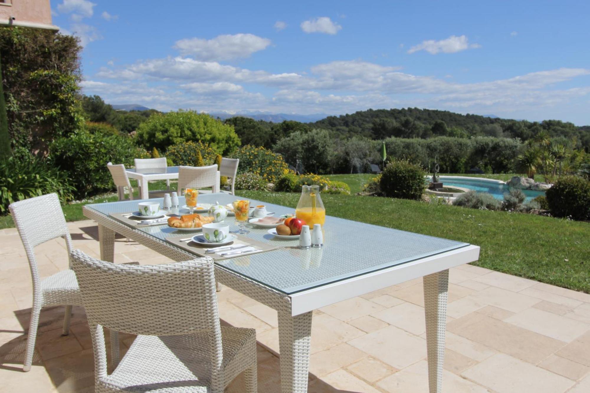 Suites de Prestige JACUZZI SAUNA HAMMAM PISCINE Mougins Cannes Grasse Eksteriør billede
