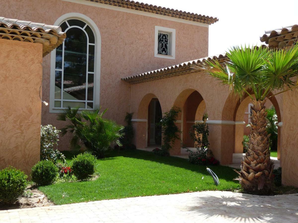 Suites de Prestige JACUZZI SAUNA HAMMAM PISCINE Mougins Cannes Grasse Eksteriør billede